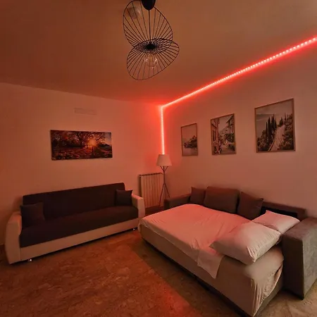 In Como, Switzerland Apartment *