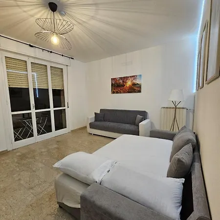 Appartement In Como, Switzerland *