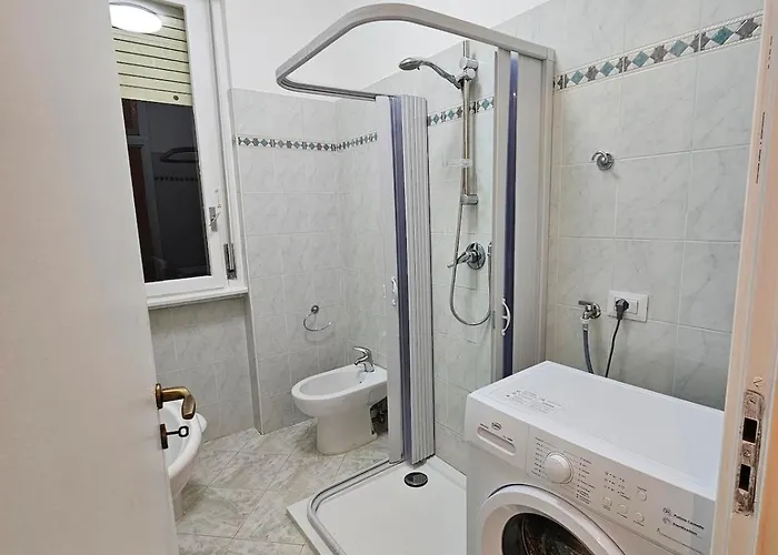 In Como, Switzerland * Όπως