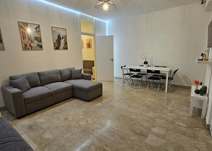 In Como, Switzerland Όπως