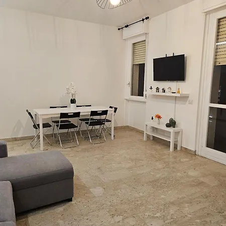 Apartamento In Como, Switzerland Como
